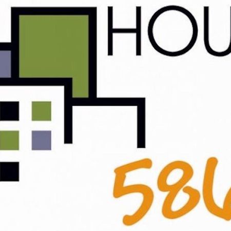 House 5863- Chicago'S Premier Bed And Breakfast Exterior foto
